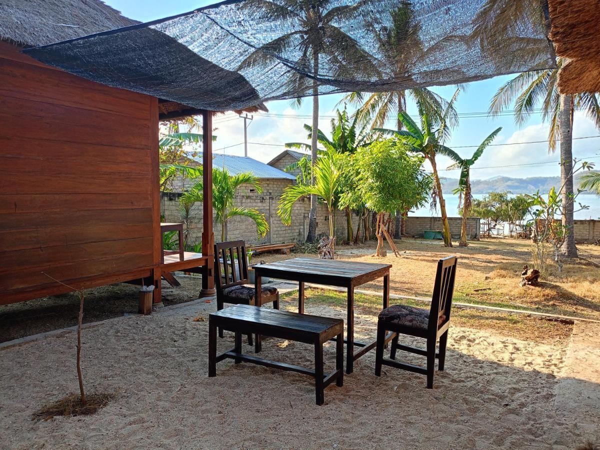 Yellow Coco Gili Gede Екстериор снимка