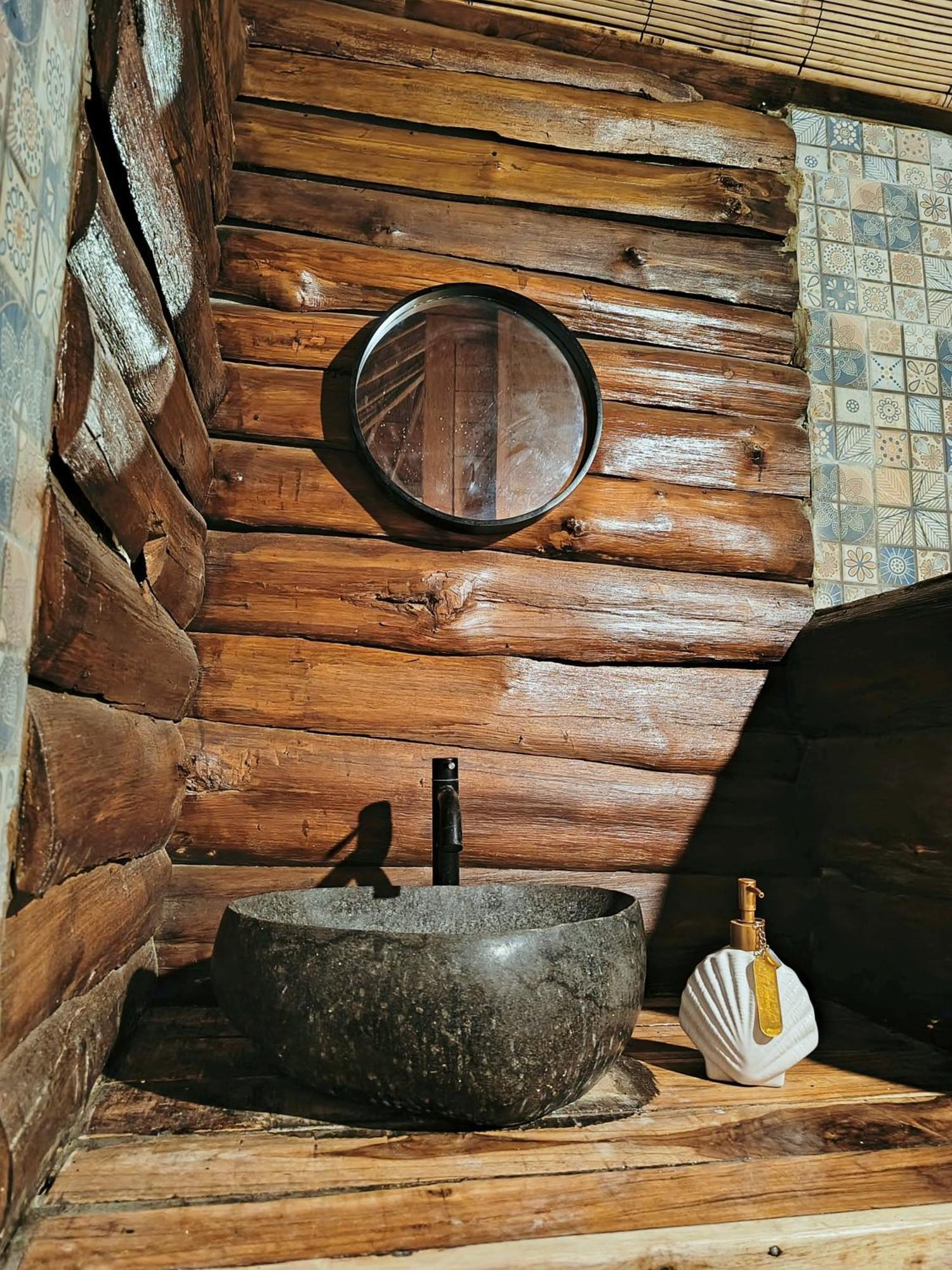 Yellow Coco Gili Gede Екстериор снимка